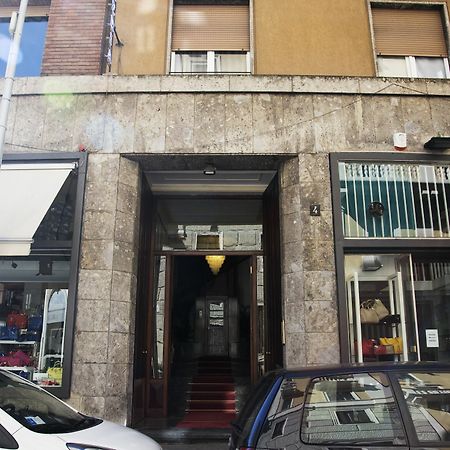 Hintown S. Lorenzo Arcade Милано Екстериор снимка